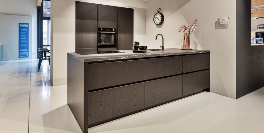 Keuken met kookeiland